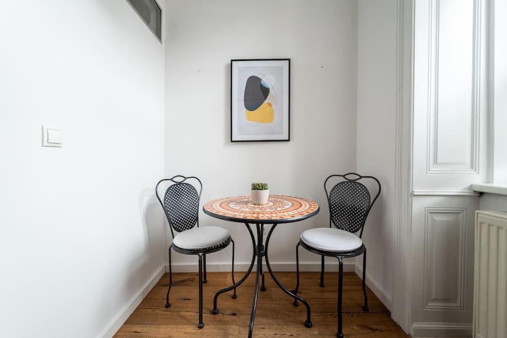 Appartamento Lite 1Br Near Metro & Center By Hm Vienna Esterno foto
