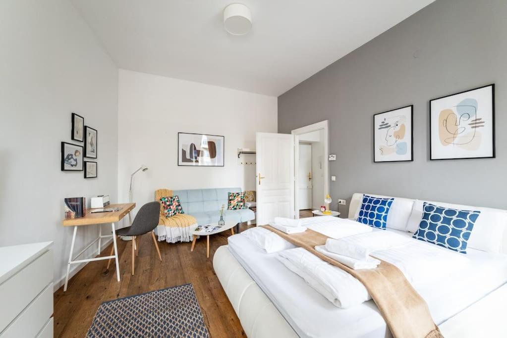 Appartamento Lite 1Br Near Metro & Center By Hm Vienna Esterno foto